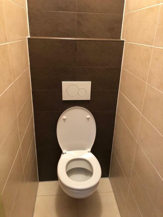 Trebon Apartman 2+Kk Buitenkant foto